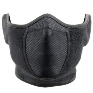 Maske zum Schutz vor Kälte